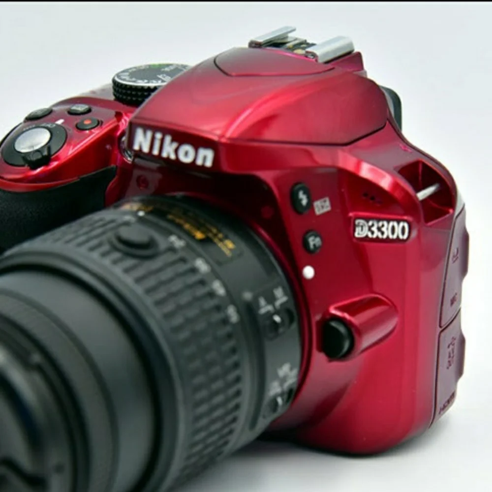 Nikon D3300 DSLR w/accs